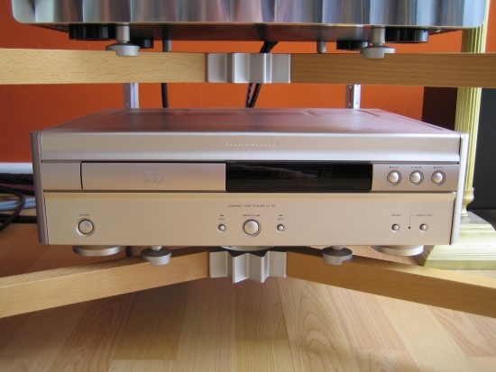 ground plot Drought Classic Philips and Marantz CD Player Comparison – part 2 | HFA - The  Independent Source for Audio Equipment Reviews