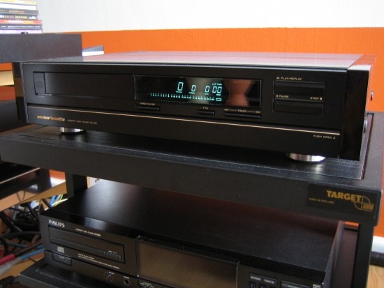 Marantz CD94 mkII (used as transport) and CEC TL-1x | HFA - The 