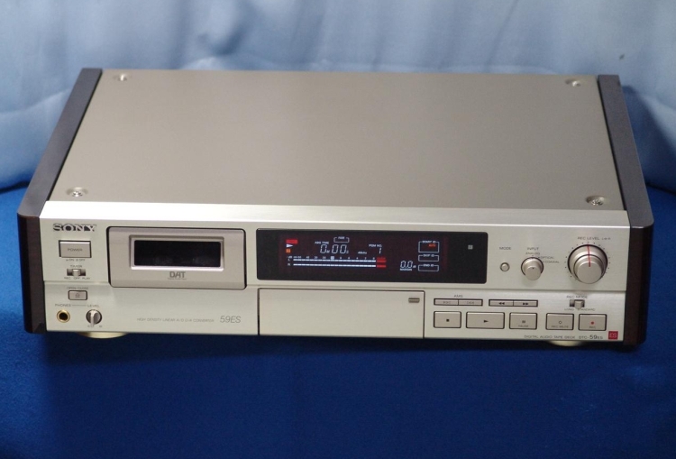 Sony DTC 59ES DAT Recorder Quick Impression HFA The Independent
