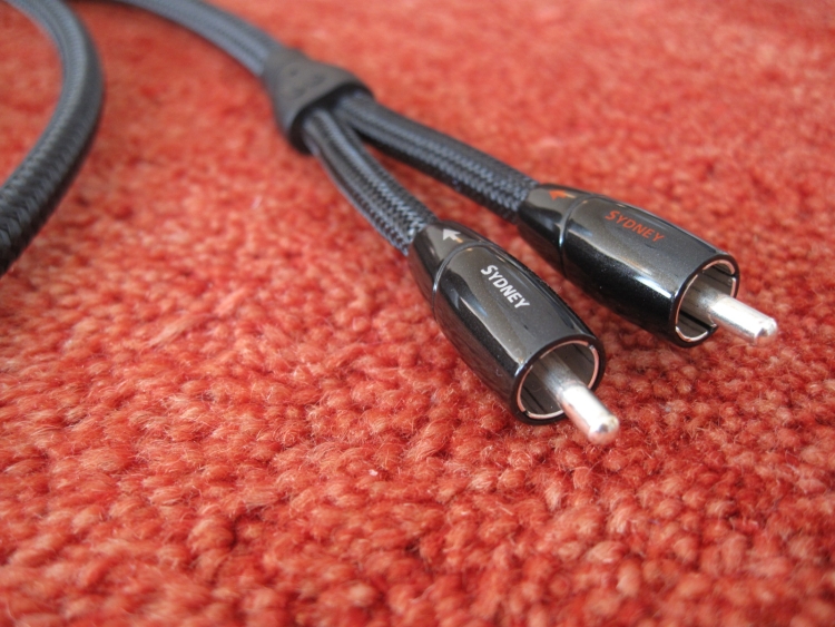 AudioQuest Sydney, Yukon, Water and Earth Interlinks HFA The