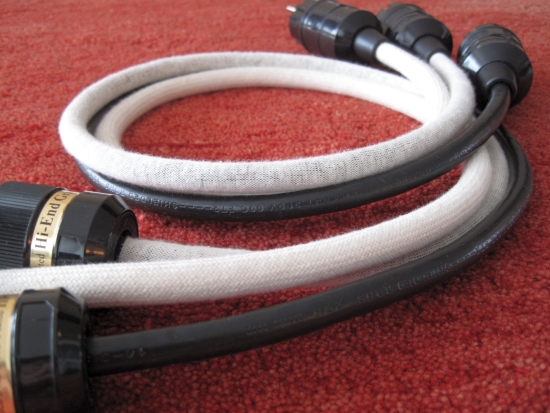 cable and sleeve_550pix IMG_4755