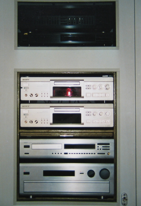 audio_setup_the_beginning_550pix IMG_1961