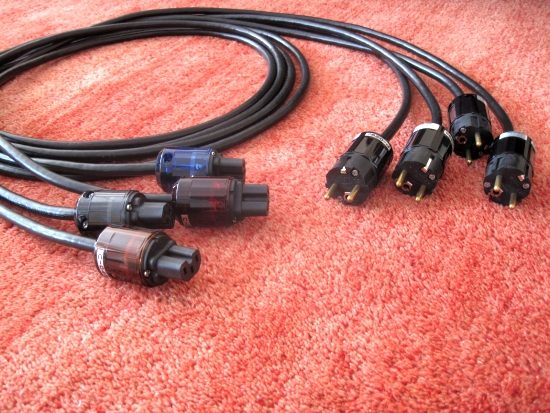 1 Pair C-046E IEC Connector + P-046E US Power Plug – Clear Red For Audio