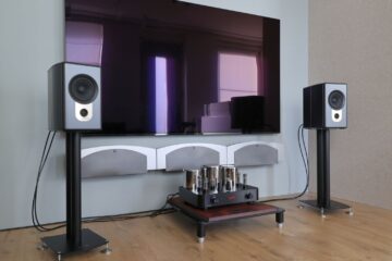 Ayon Scorpio III and AudioSolutions Figaro B2