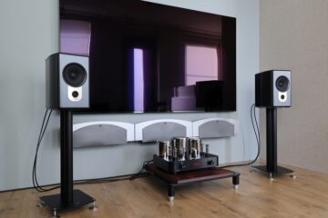 Ayon Scorpio III and AudioSolutions Figaro B2