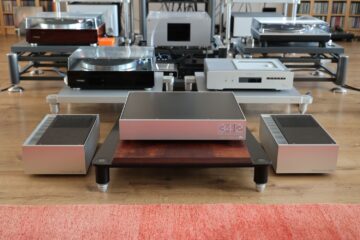 WestminsterLab Quest preamp and Rei mono power amps